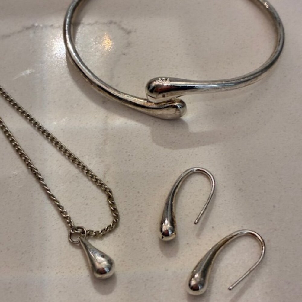 Three Piece Jewelry Set